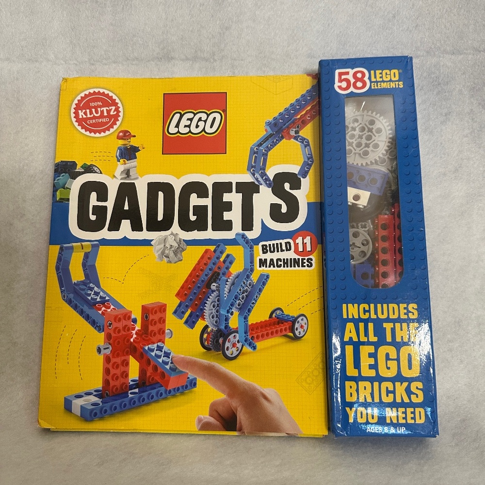 Lego Gadgets Set 11 different machines All parts plus hardback assembly book